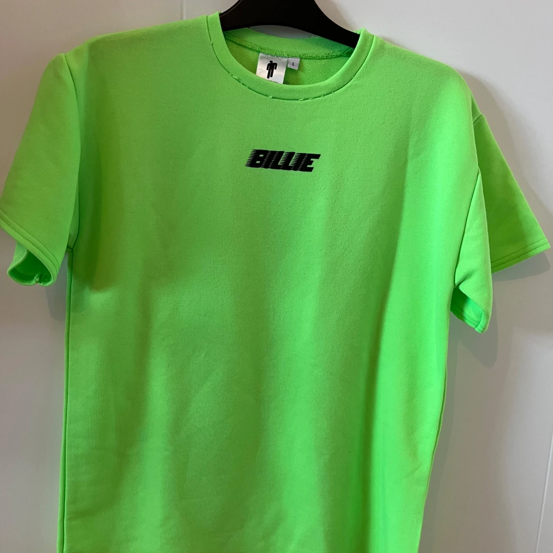 Billie Eilish neon tröja - 1