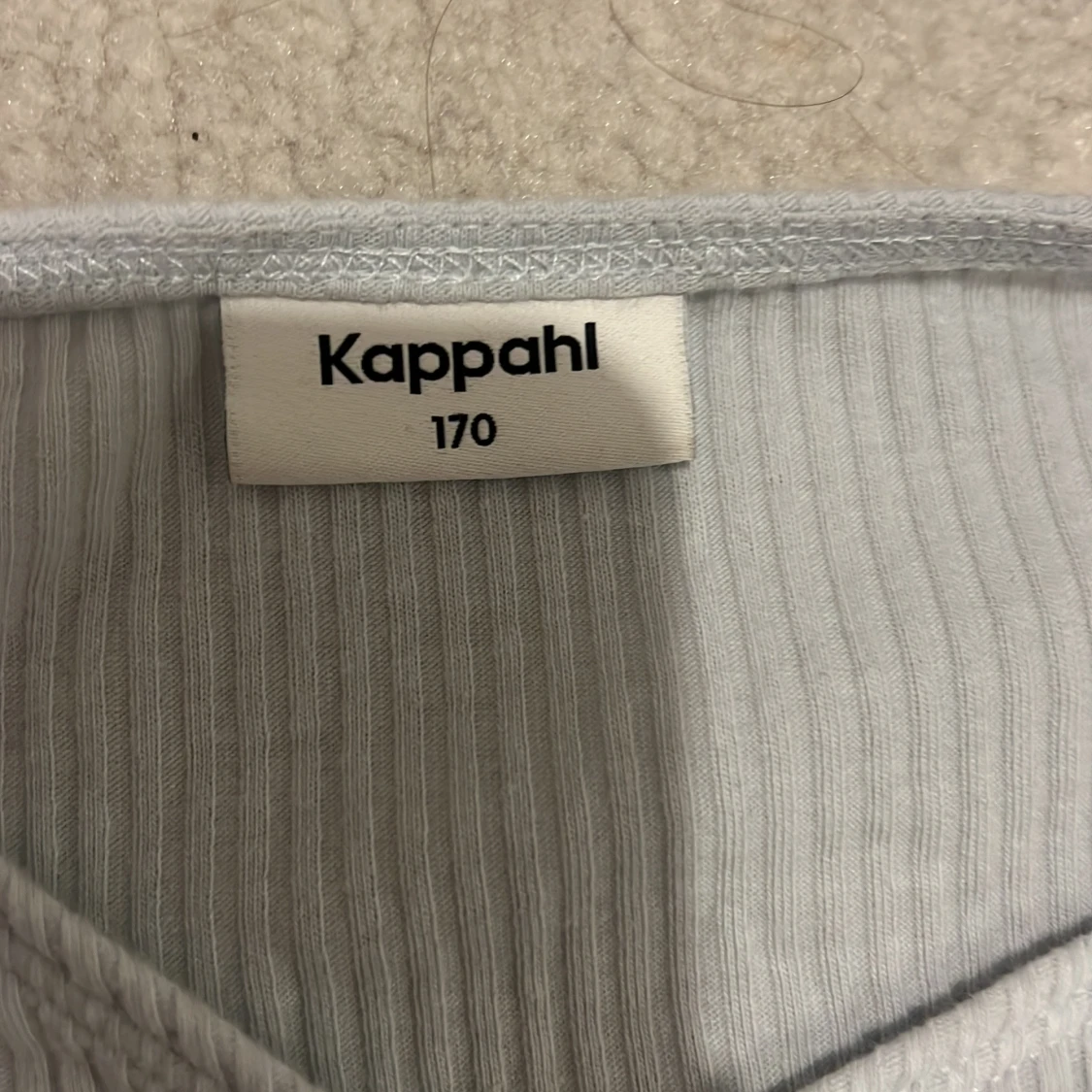 Ljusblå ribbad topp från Kappahl - 2