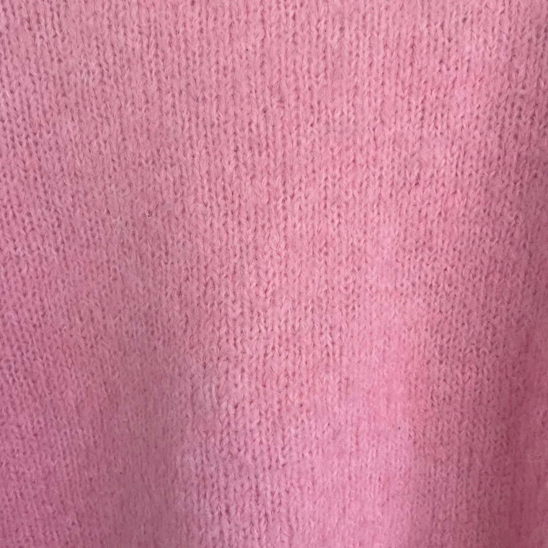 Ljusrosa stickad tröja - 1