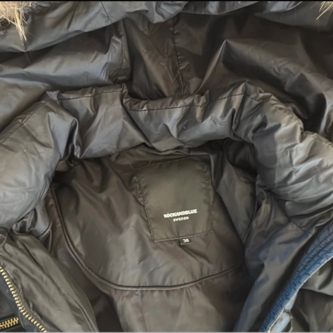 Svart dunjacka Rockandblue med fuskpäls - 2