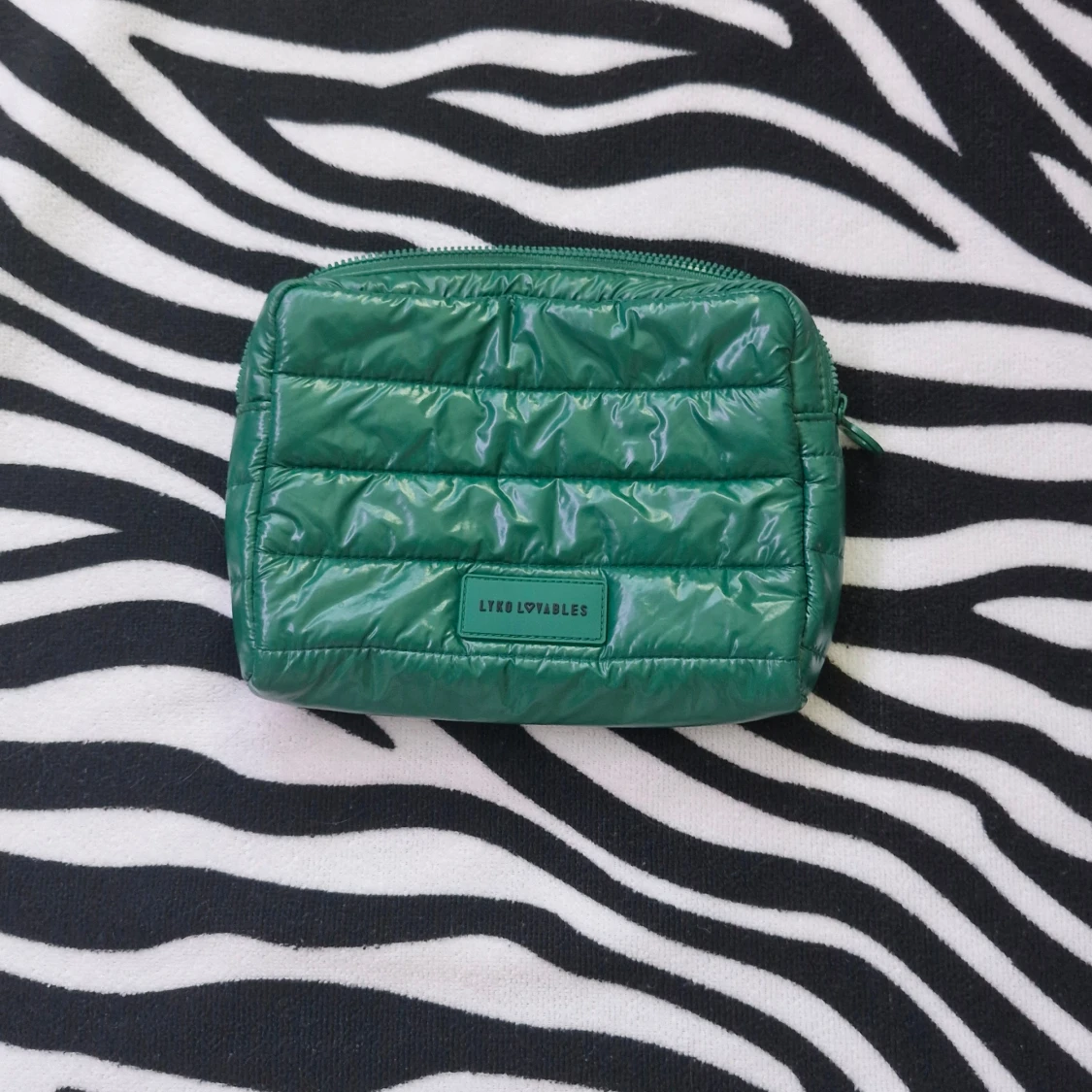 Grön necessärväska från Lyko