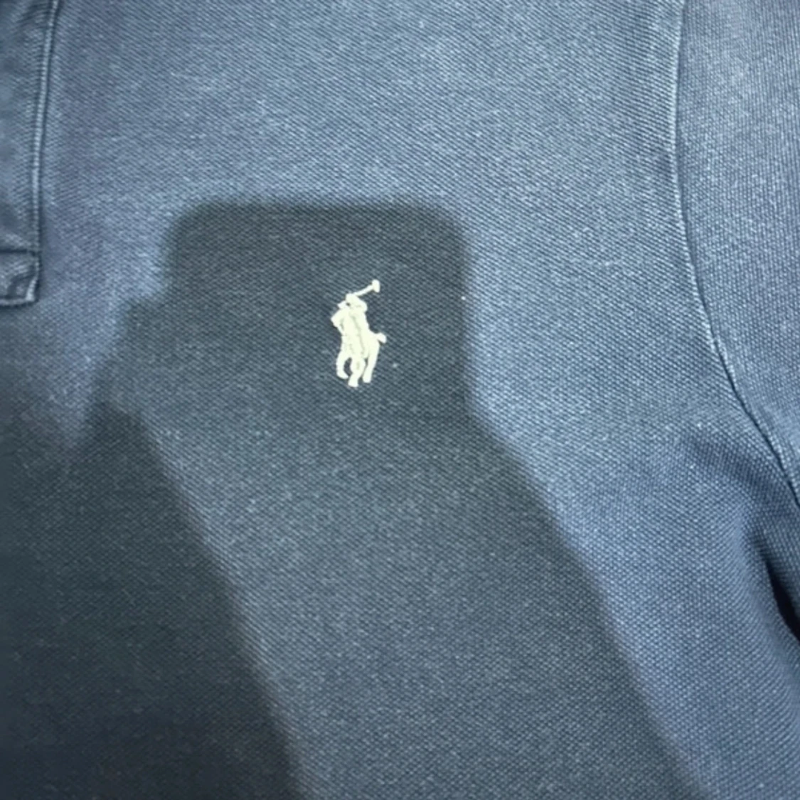Mörkblå pikétröja från Ralph Lauren - 1