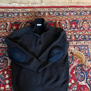 Gran sasso halfzip - Tjena säljer nu en gran sasso halfzip, den är i ett mkt bra skick och har en go passform!