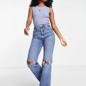 Bershka jeans - Säljer bershka jeans