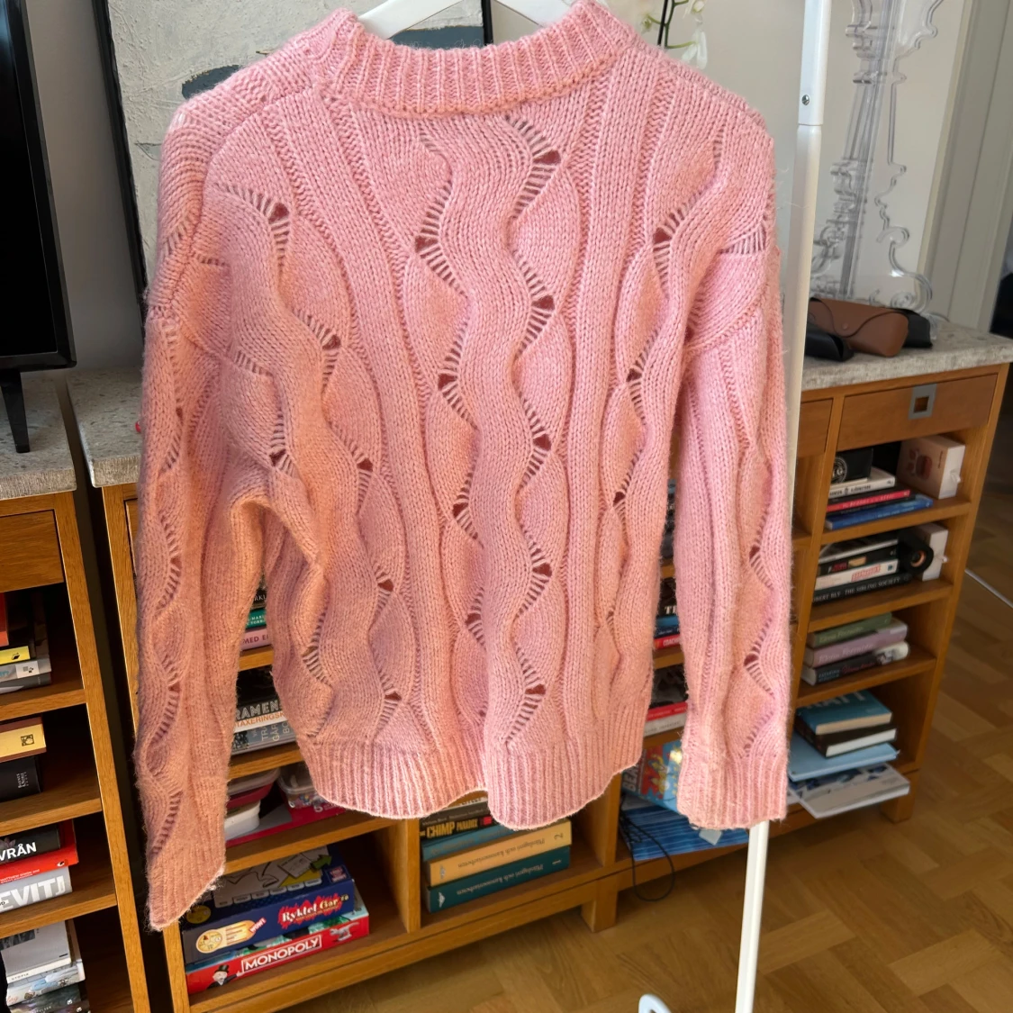 Rosa stickad tröja från Soaked - 1