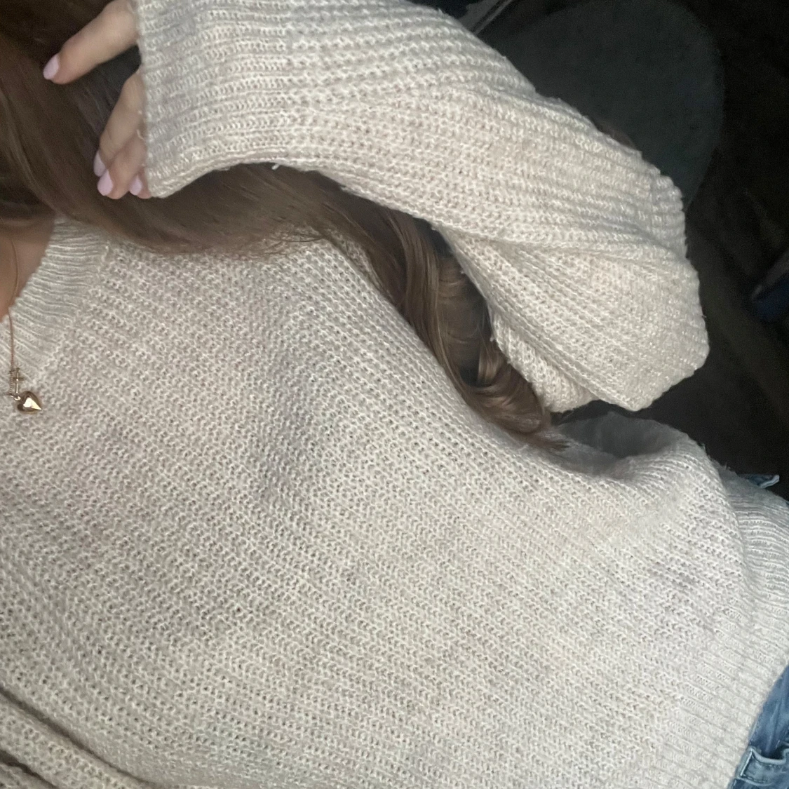 Beige stickad tröja - 1