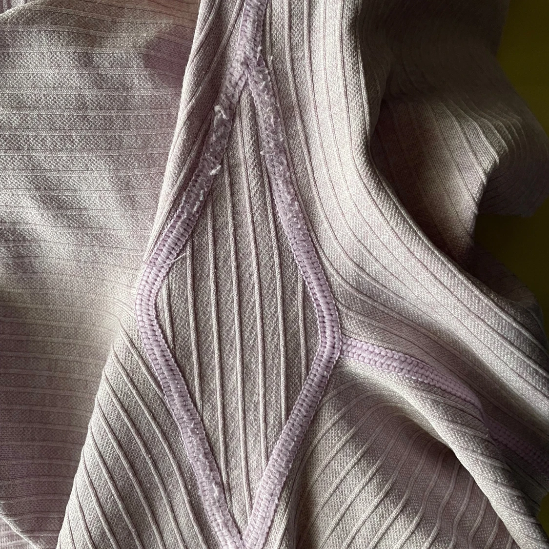 Lila ribbade leggings från Aim'n - 3