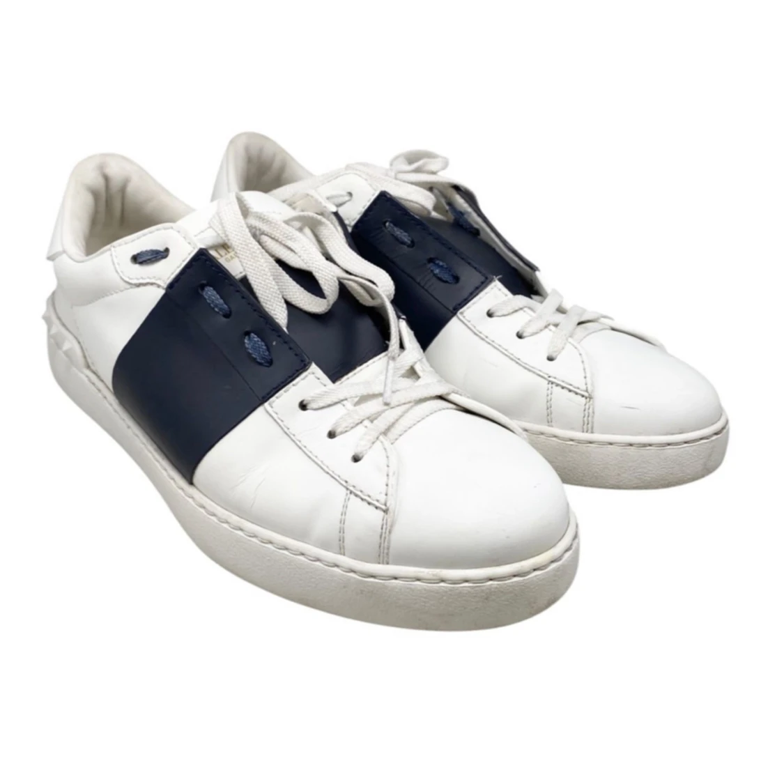 Vit och marinblå Valentino sneakers med nitar - 1