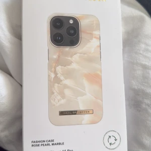 Ideal of sweden skal  - Ett helt oanvänd skal, endast öppnat. Pågrund av att jag fick en ny telefon efter jag köpte det. iPhone 14 Pro 