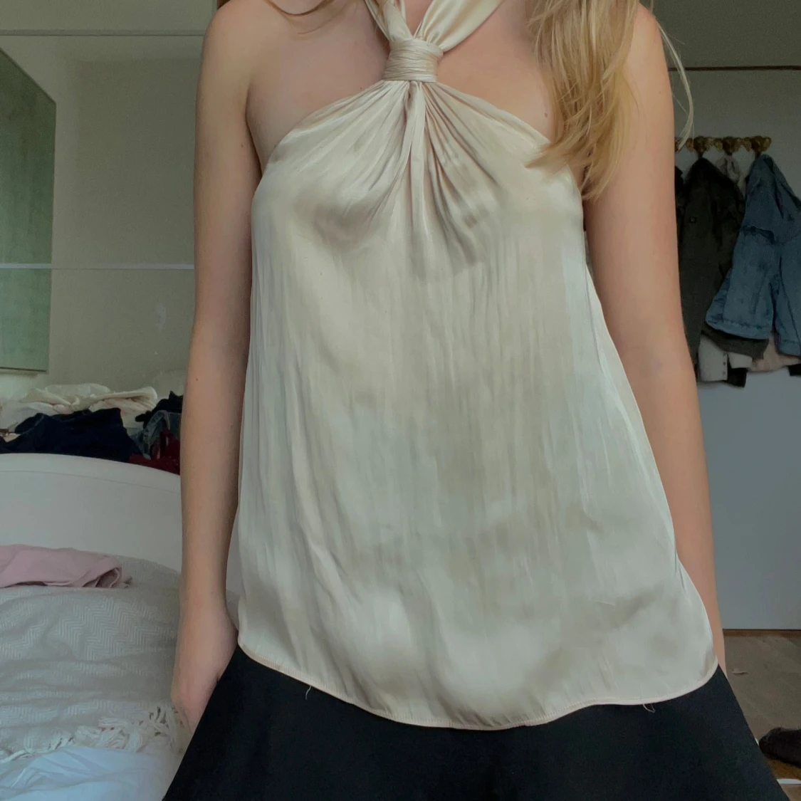 Champagnefärgad topp från mango // XS/34 - 1