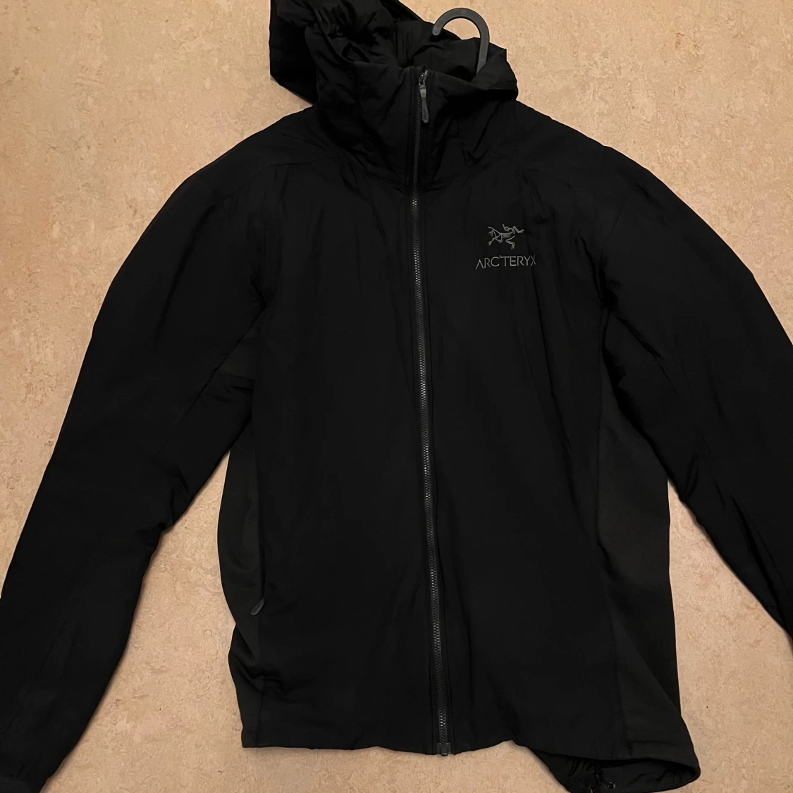 Arc’teryx Atom LT Hoodie – Svart – Strl M