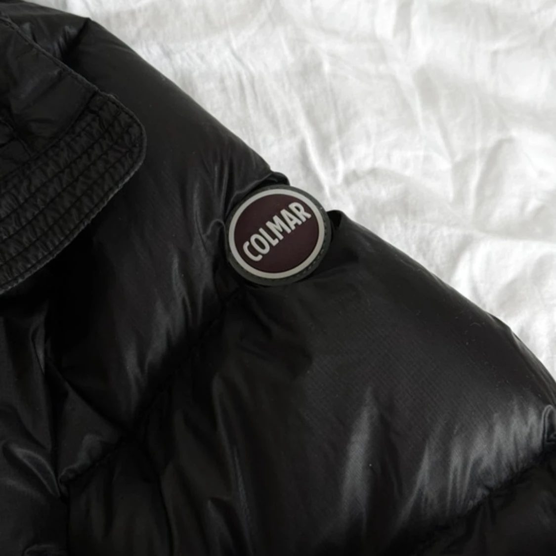 Svart dunjacka från Colmar - 2