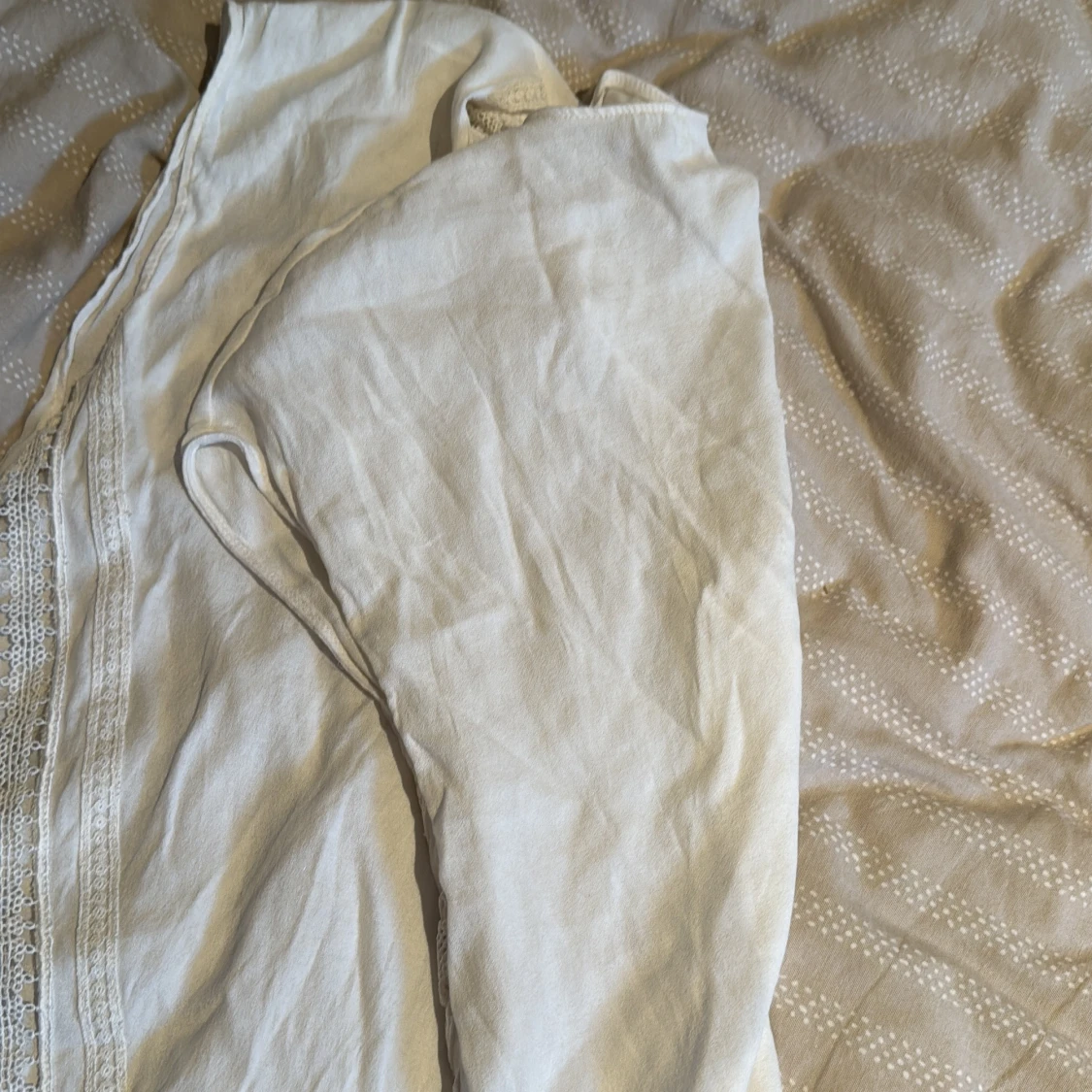 Vit blus med spetsdetaljer H&M - 2