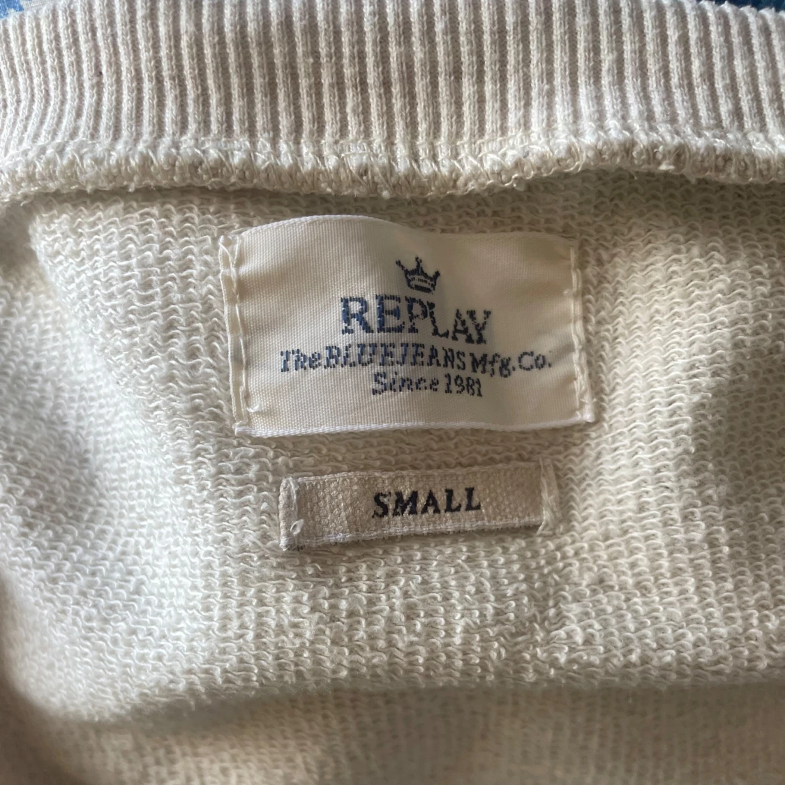 Ljus långärmad tröja från Replay - 4