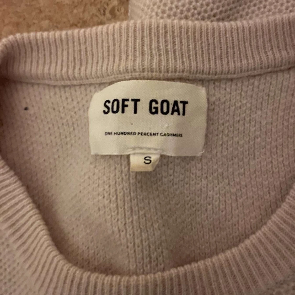 Beige kashmirtröja från Soft Goat - 2