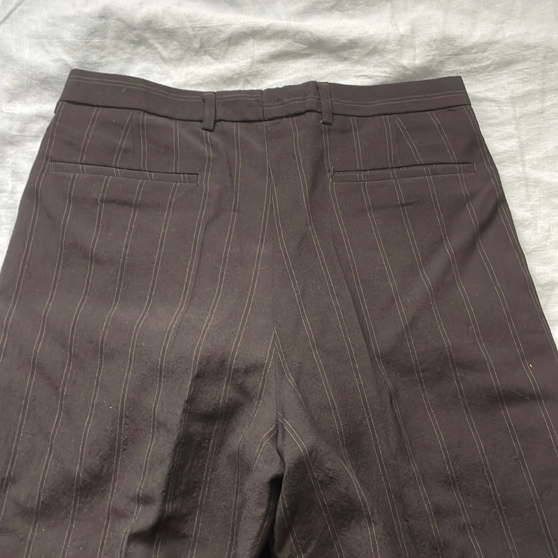 Vintage 80-tal Svarta randiga kostymbyxor - 4