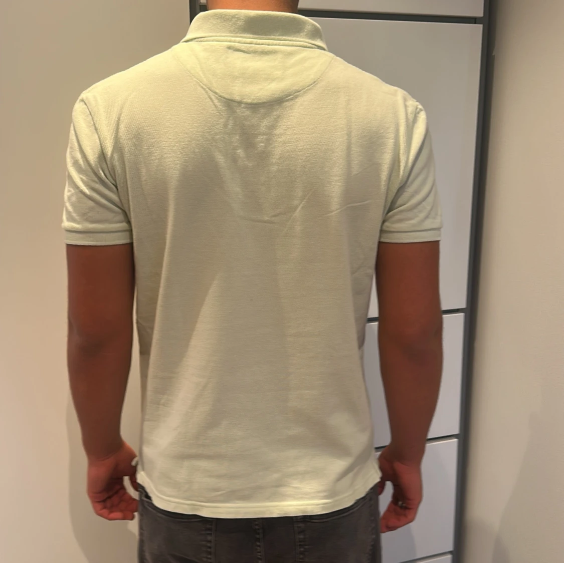 Ljusgrön pikétröja från Lyle & Scott - 1