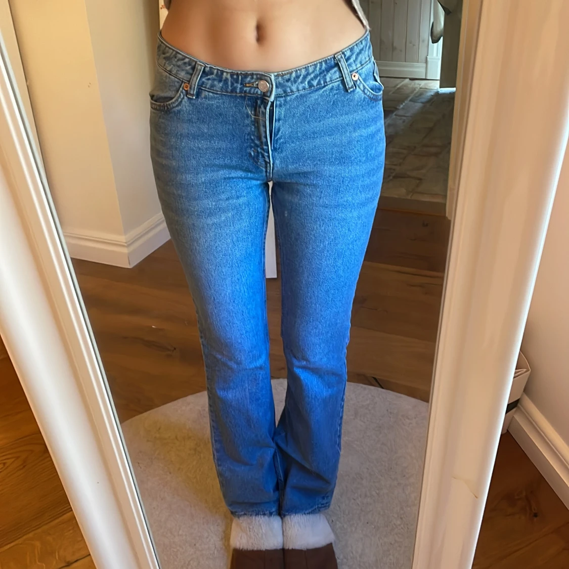 Blå jeans från Monki