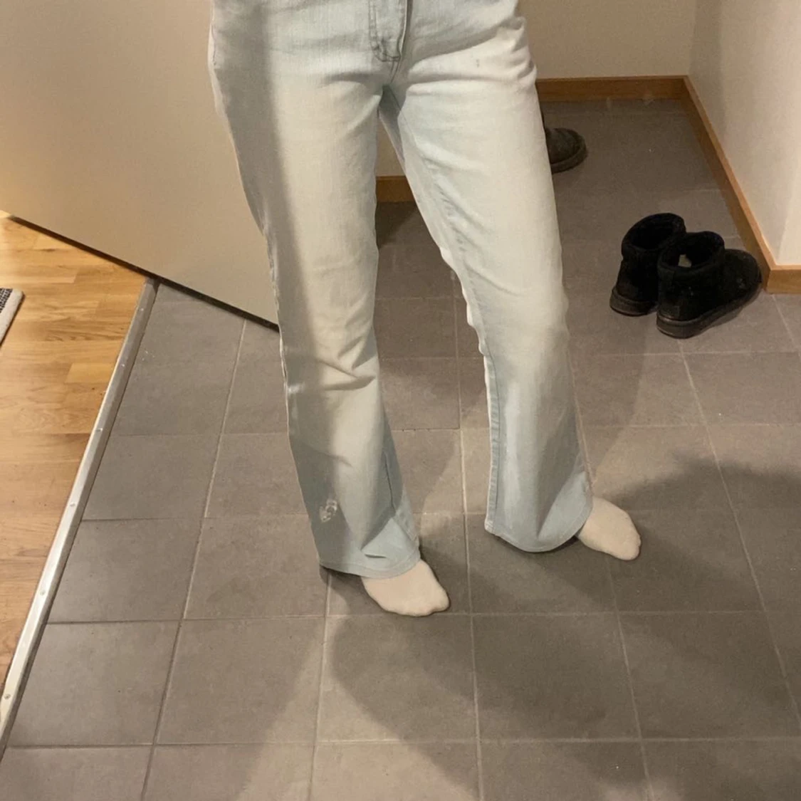 Ljusblå bootcut jeans - 4