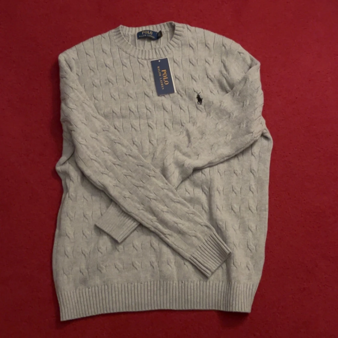 Grå stickad tröja från Polo Ralph Lauren. Crewneck - 1