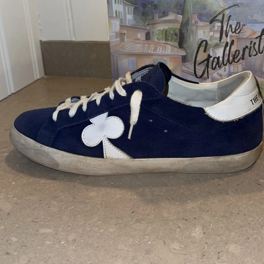 Blå sneakers från The Gallerist - 1