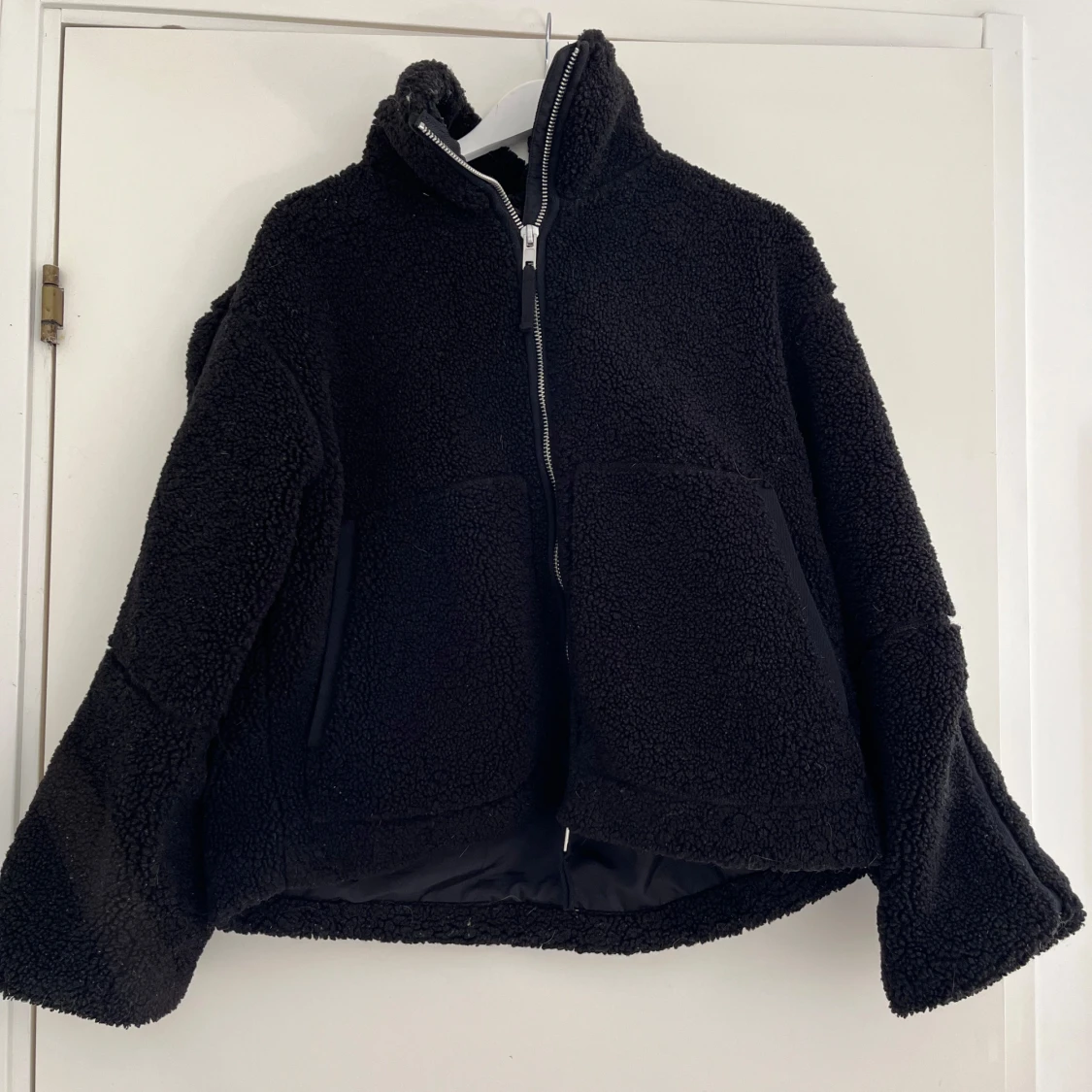 Svart teddyjacka från HM - 2