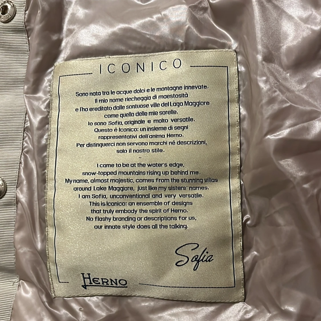 Beige dunjacka från Herno - 4