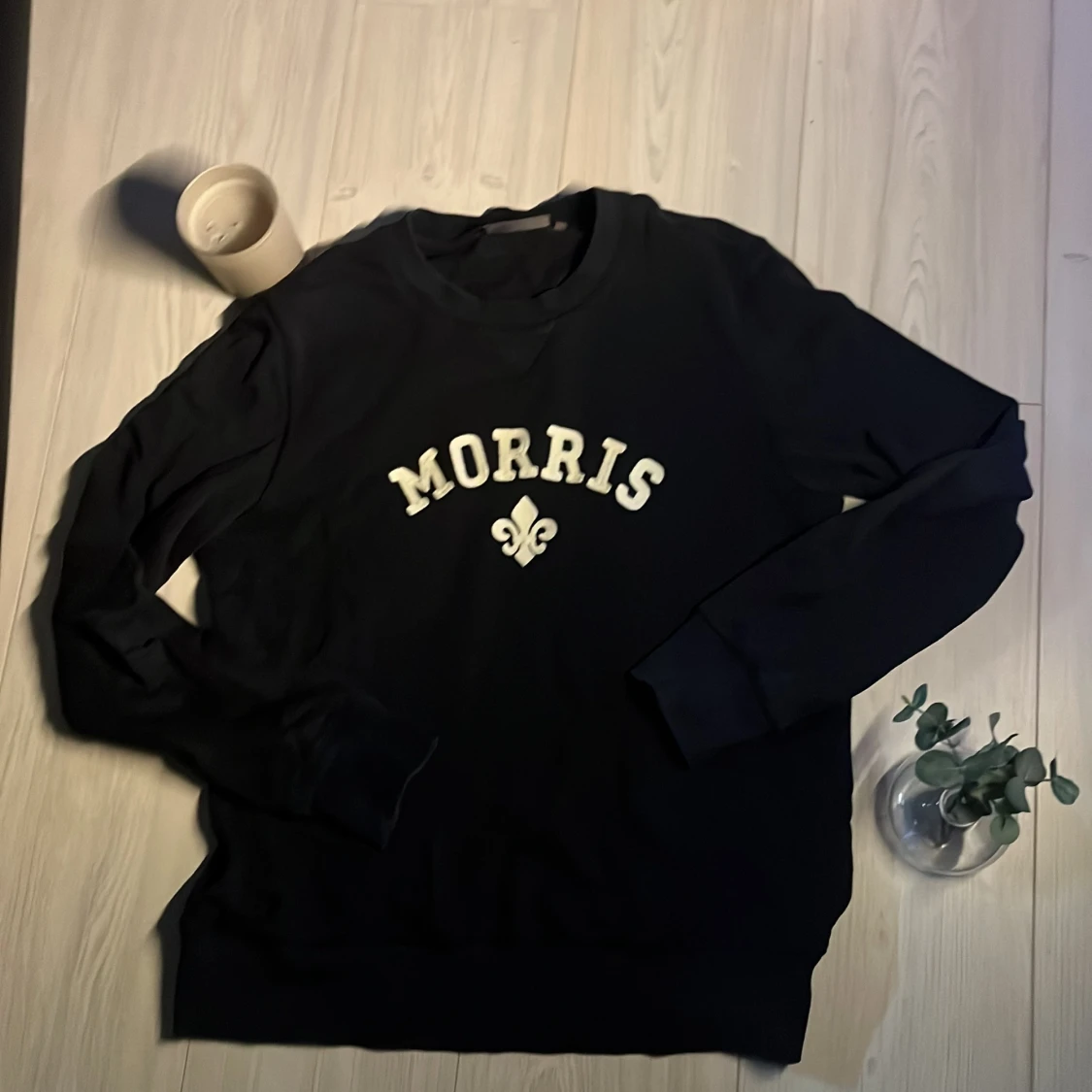 Svart sweatshirt från Morris