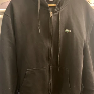 Lacoste tröja - Lacoste tröja mycket bra skick 