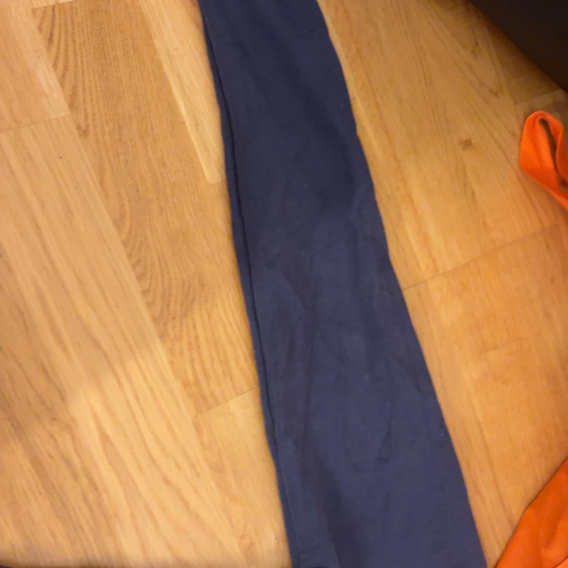 Mörkblå sweatshirt från GANT XS - 2