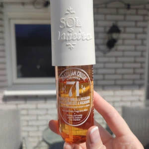 Sol de Janeiro 71 - Perfume mist from Sol De Janeiro. Number 71. Approximately 70% left. See for yourself.