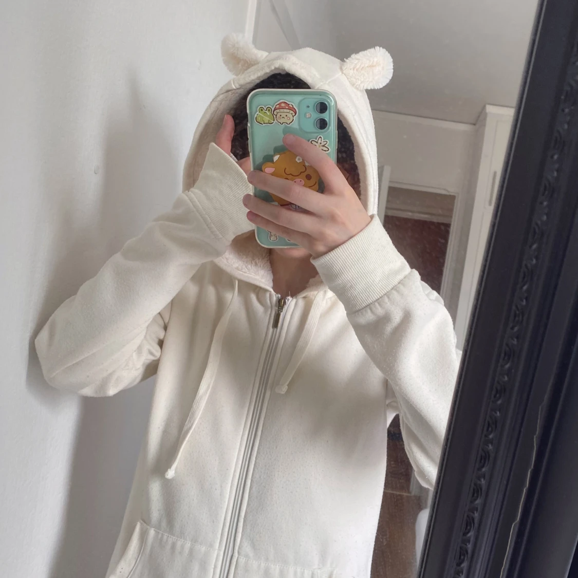 Hoodie med nalleöron