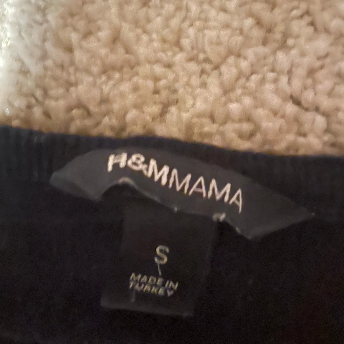 Svart långärmad tröja  H&M Mama - 1