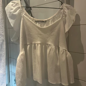 Vit baby doll top - Jätte fin babydoll  top från  lager 157❤️