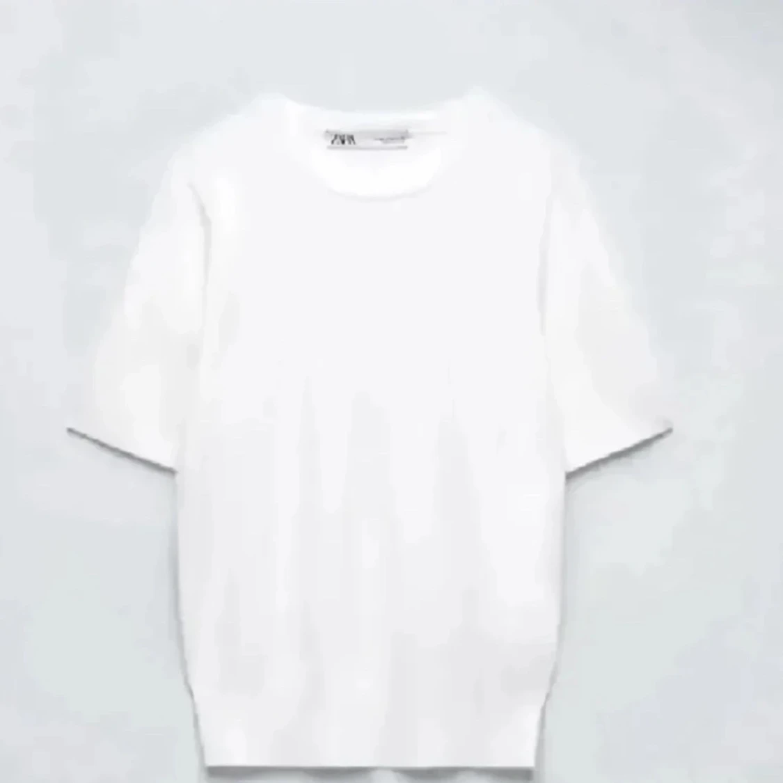 Vit stickad kortärmad tröja från Zara - 1