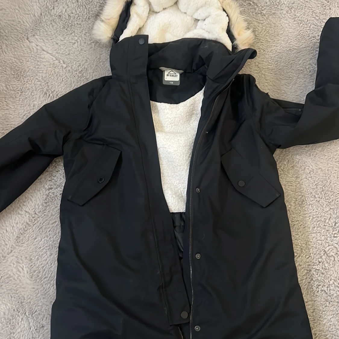 Svart parkajacka från McKinley, 158 (XS) - 1