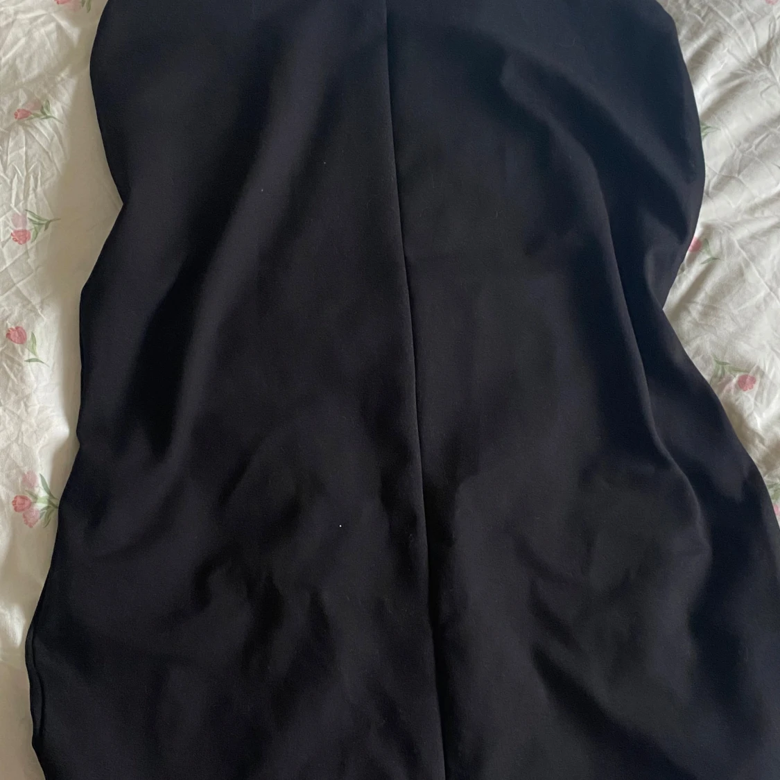 Svart långkjol med knappar från H&M - 3