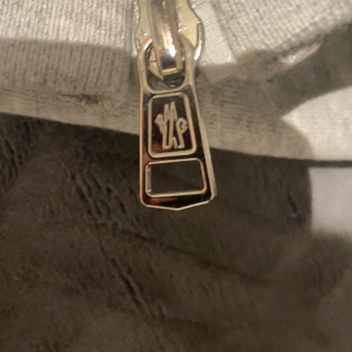 Grå Moncler hoodie med dragkedja - 3