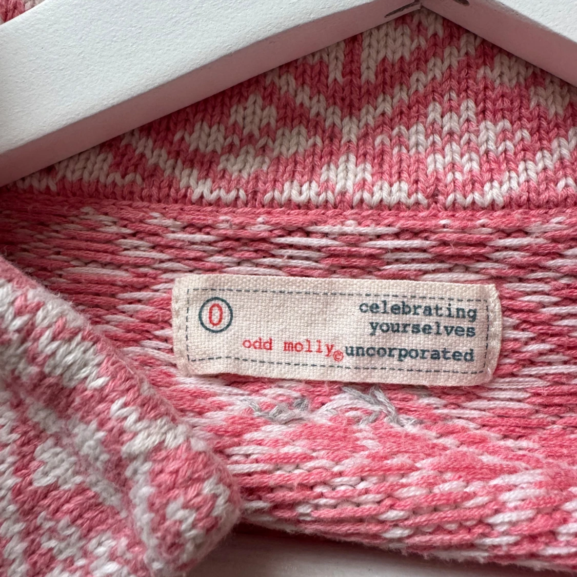 Rosa stickad kofta från Odd Molly - 1