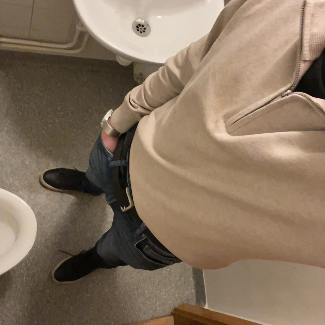 Beige tröja med dragkedja från Bläck - 4