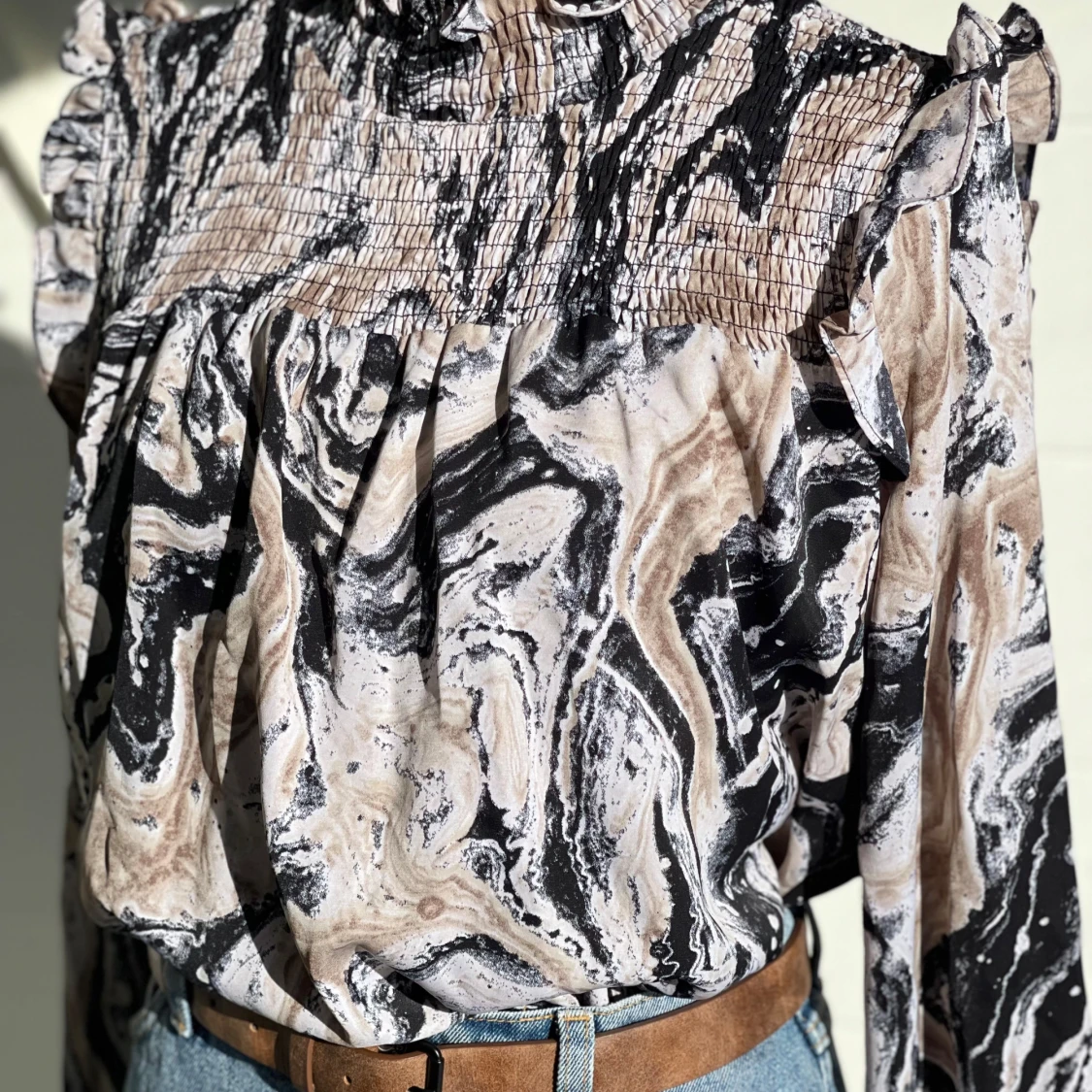 Blus från Unika Paris storlek M / L  - 3