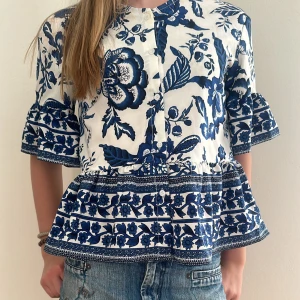 Sommar blus  - Söt sommar blus💙 Pris kan diskuteras! 