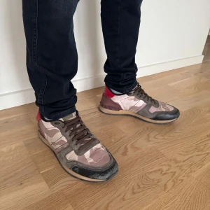 Valentino rockrunners - Köpt av kund
