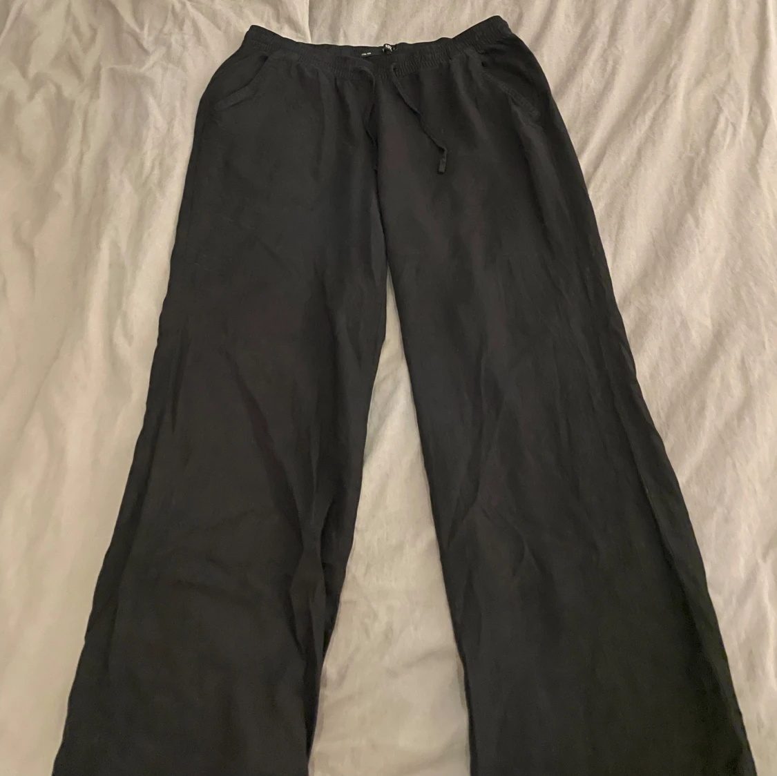 Svarta linnebyxor - 4