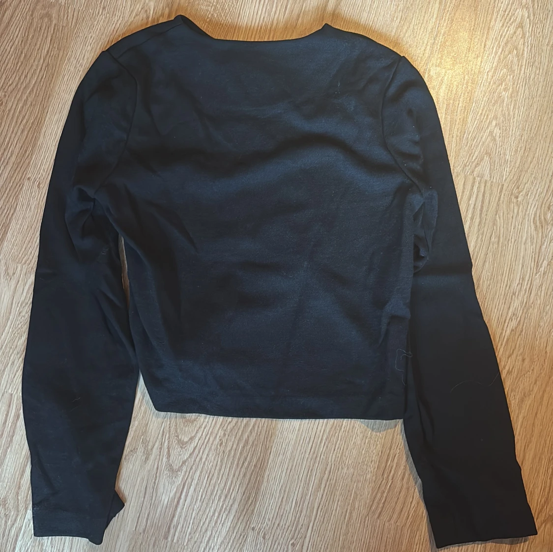 Svart kofta med guldknappar H&M - 1