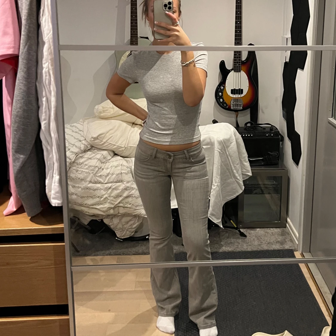 Grå bootcutjeans - 2