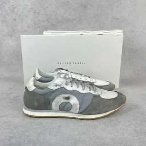 Oliver Cabell runner fog sneaker - – Condition: 10/10 - brand new  – What is included: Box & dustbag