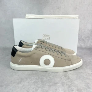Oliver Cabell ”Fog” sneaker - – Condition: 10/10 - brand new  – What is included: Box