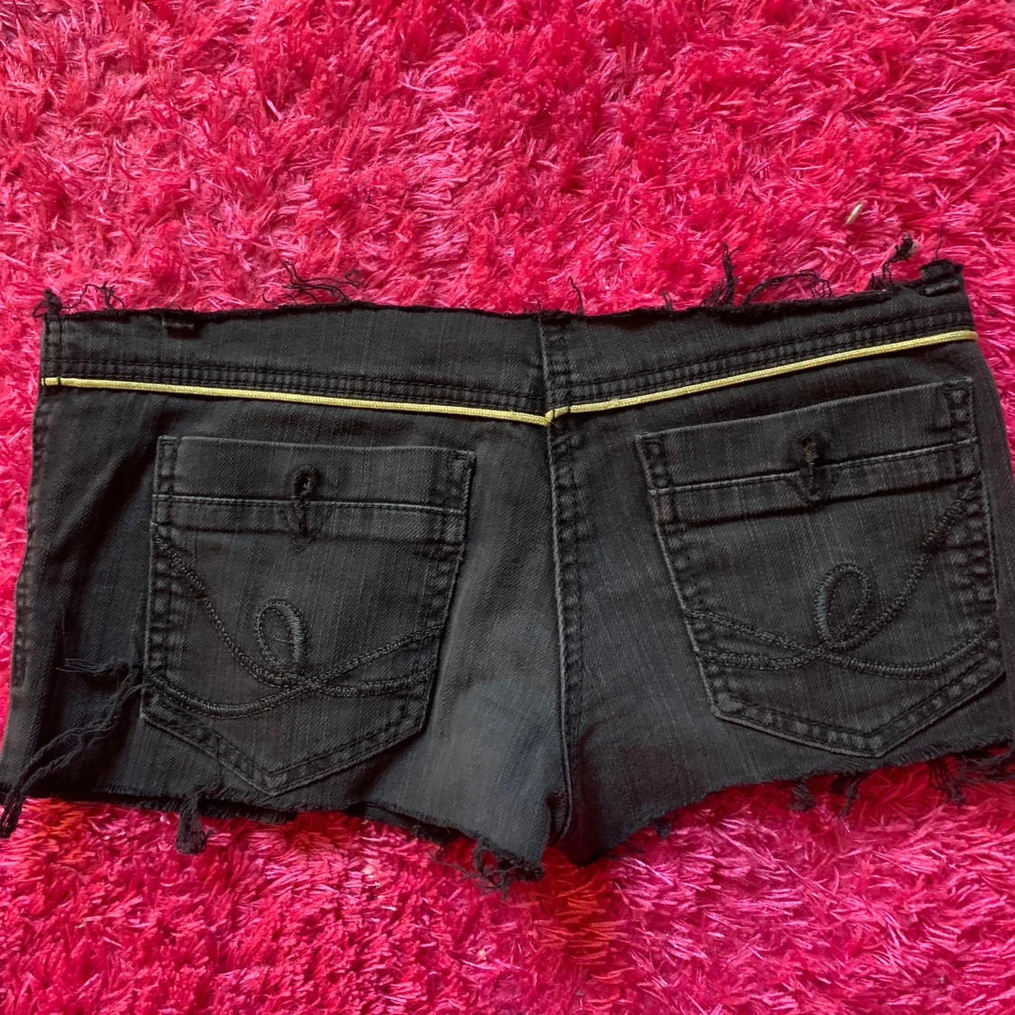 Svarta minishorts - 1