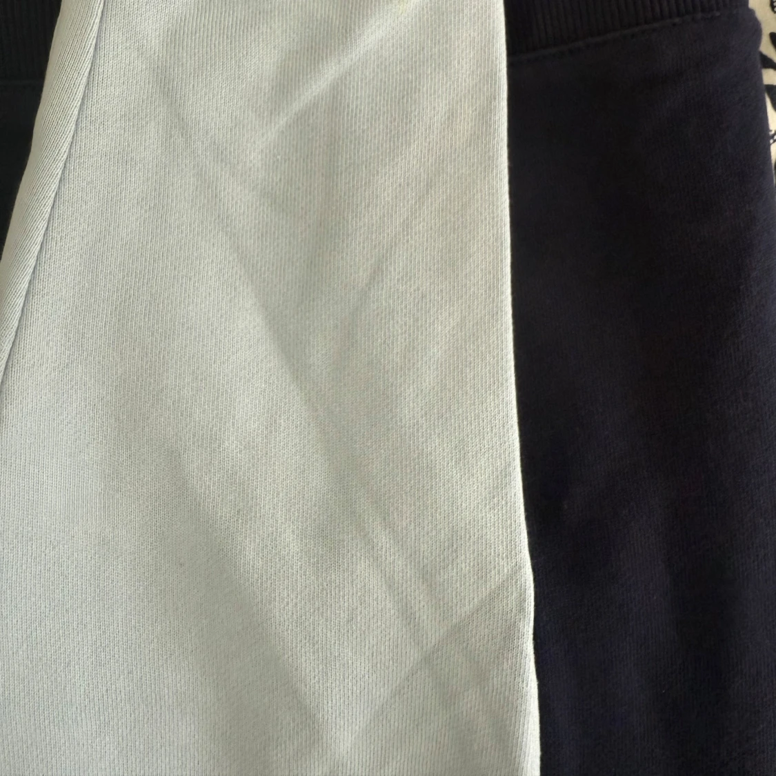 Blå sweatshirt från Lyle & Scott - 3